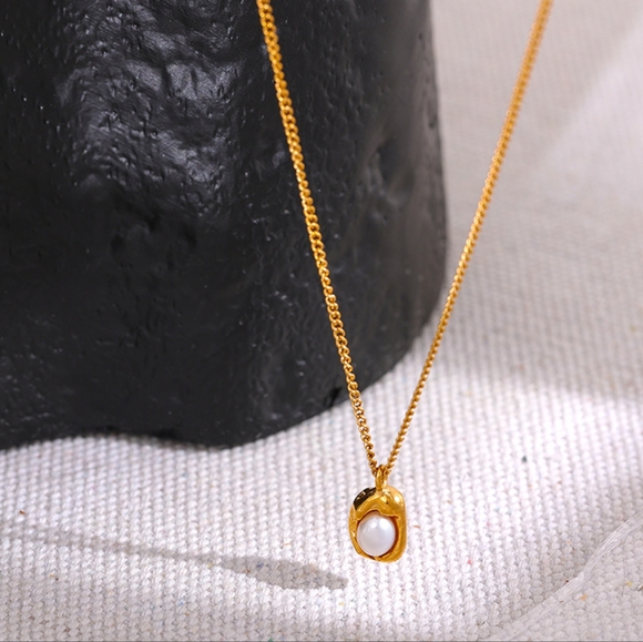 Charm Pearl Drop Necklace - Picture 2 of 6